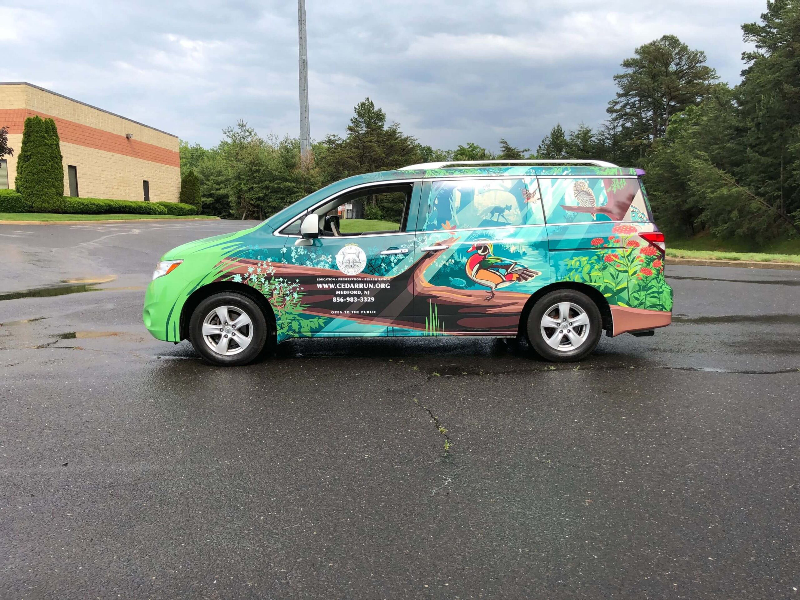 Brand Your Fleet with Vehicle Wrap | Always A Good Sign